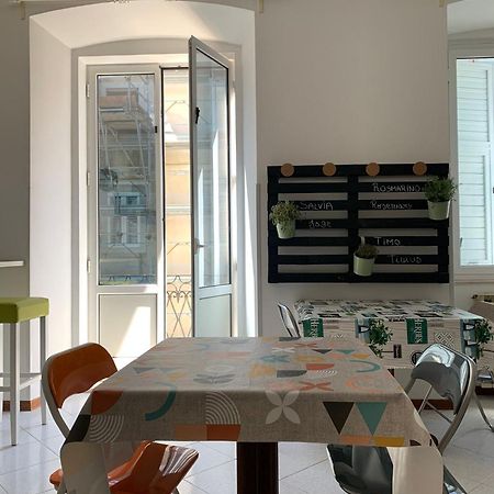 Smart Rooms Триест Экстерьер фото