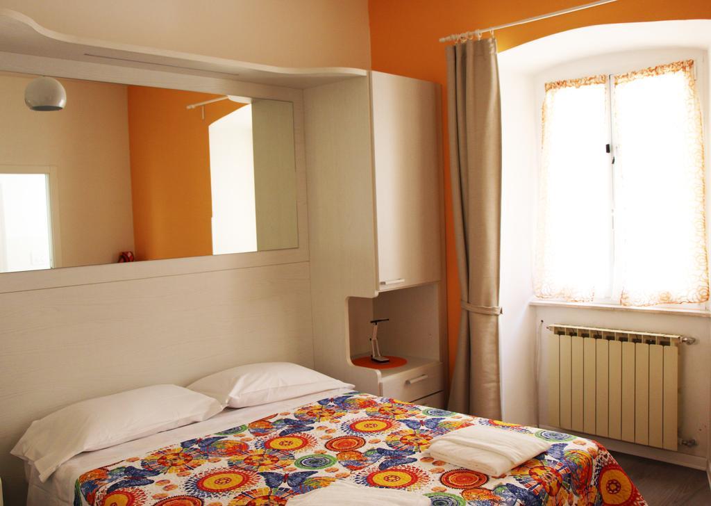 Smart Rooms Триест Экстерьер фото